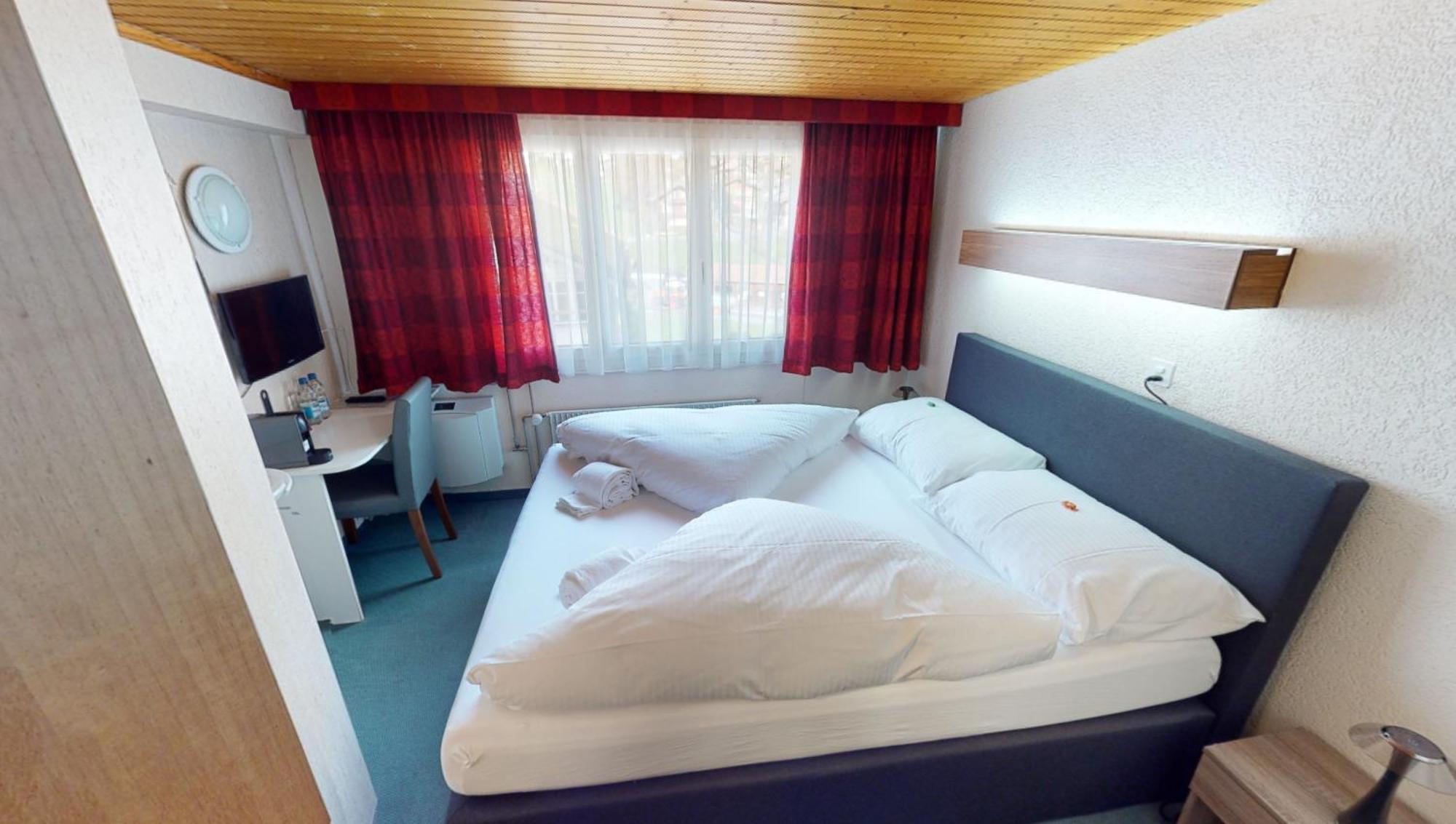 Boutique Hotel & Restaurant Baeren Ringgenberg Esterno foto